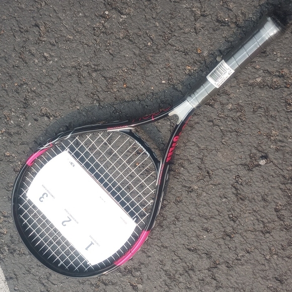 WILSON HOPE Simona Halep SERIES 1 Tennis Racket 4 1/4" Grip NWT - Picture 5 of 10